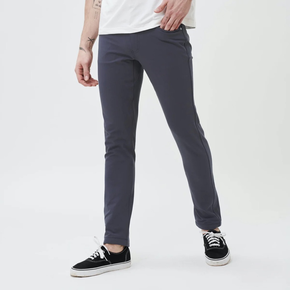 NWT - Western Rise Diversion 33x30 Gray Slim Fit